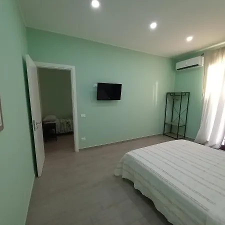 Lime Apartment *